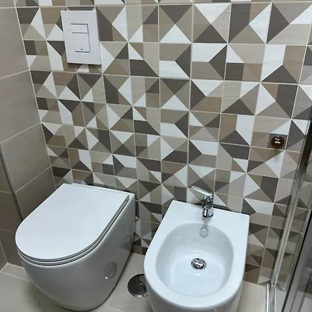 Demar לינה וארוחת בוקר סלרנו